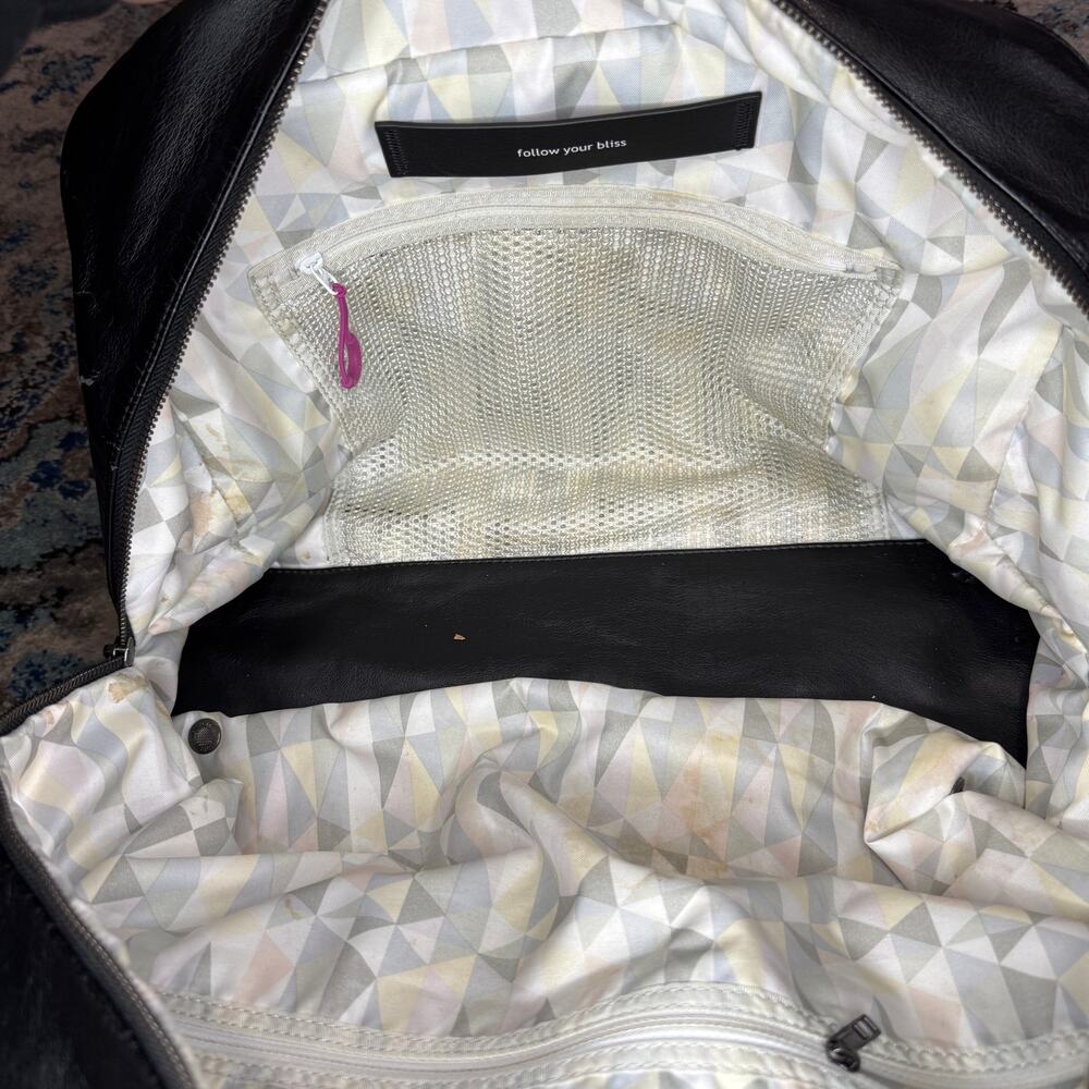 Lululemon Urban Sanctuary Bag *SE - Picture 6 of 7